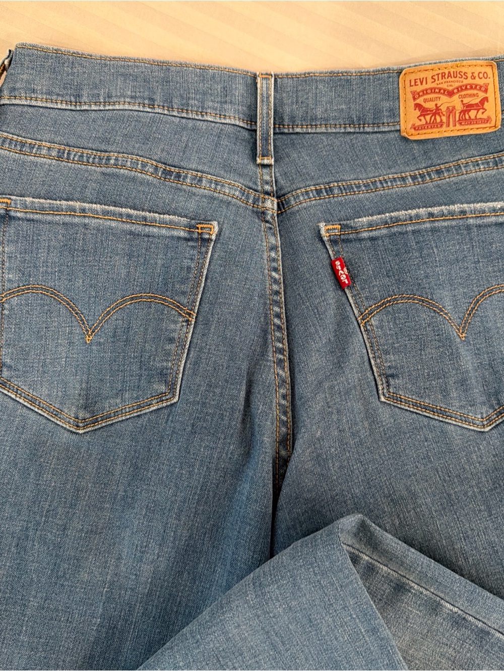 Levi's Straight Leg Women's Denim Jeans in Blue